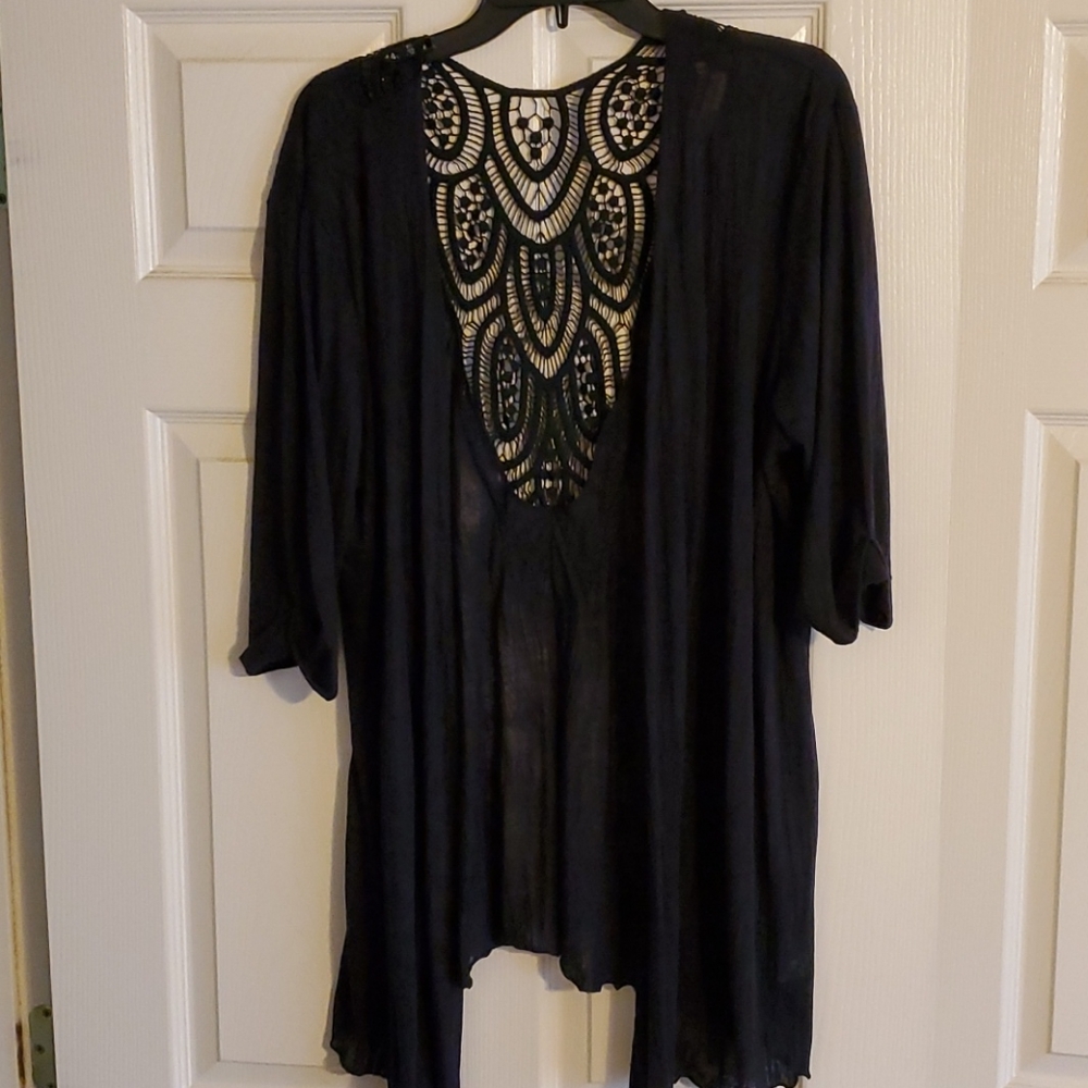Ladies light and airy cardigan